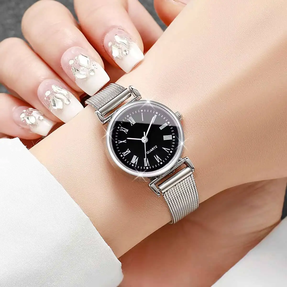1/2PCS Fashion Women Watches C - đánh giá và giá Stainless Mesh Band