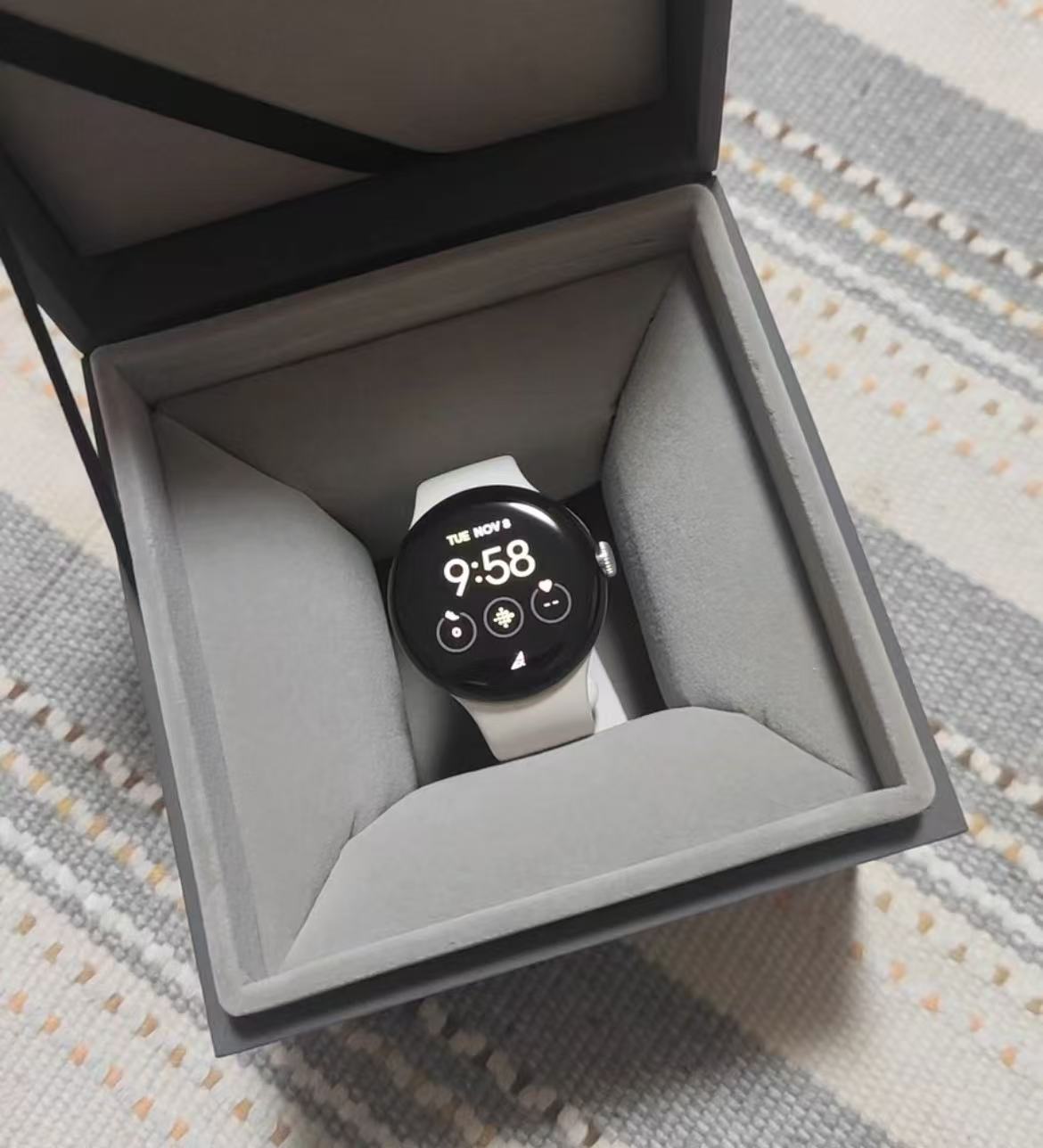(No Original Package) Google P - đánh giá và giá Smartwatch X